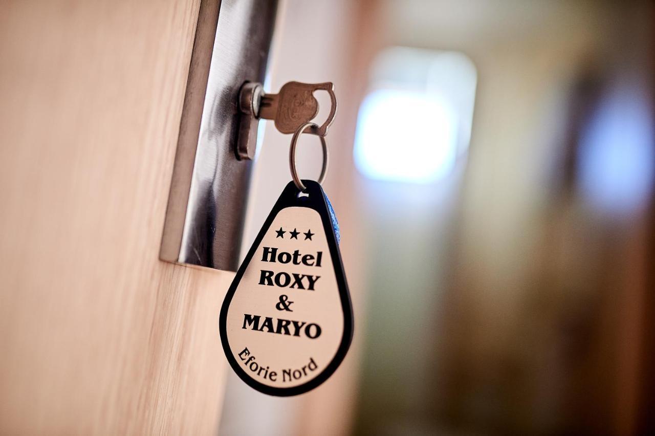 Hotel Roxy & Maryo- Restaurant -Terasa- Loc De Joaca Pentru Copii -Parcare Gratuita Eforie Nord Exteriör bild